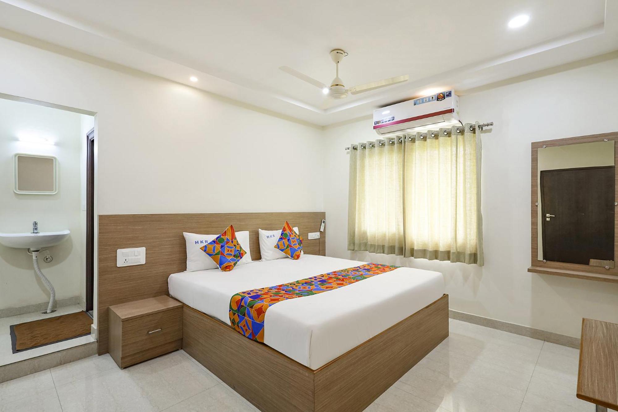 Fabhotel Karthikeya Residency - Tirupati Bus Stand - 900M Екстер'єр фото