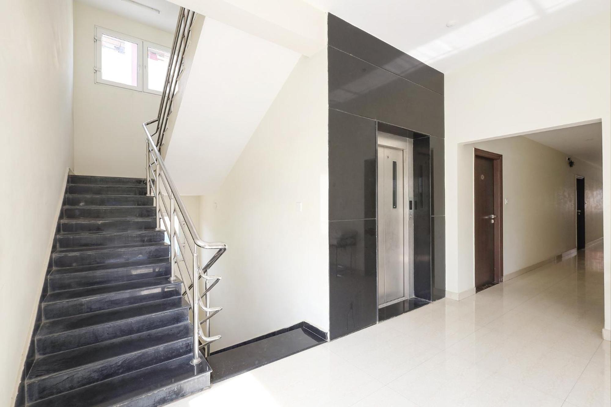Fabhotel Karthikeya Residency - Tirupati Bus Stand - 900M Екстер'єр фото